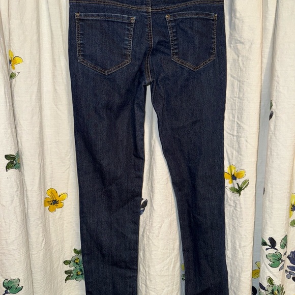 Oshkosh B’gosh Super Skinny Girls Jeans - Picture 2 of 4